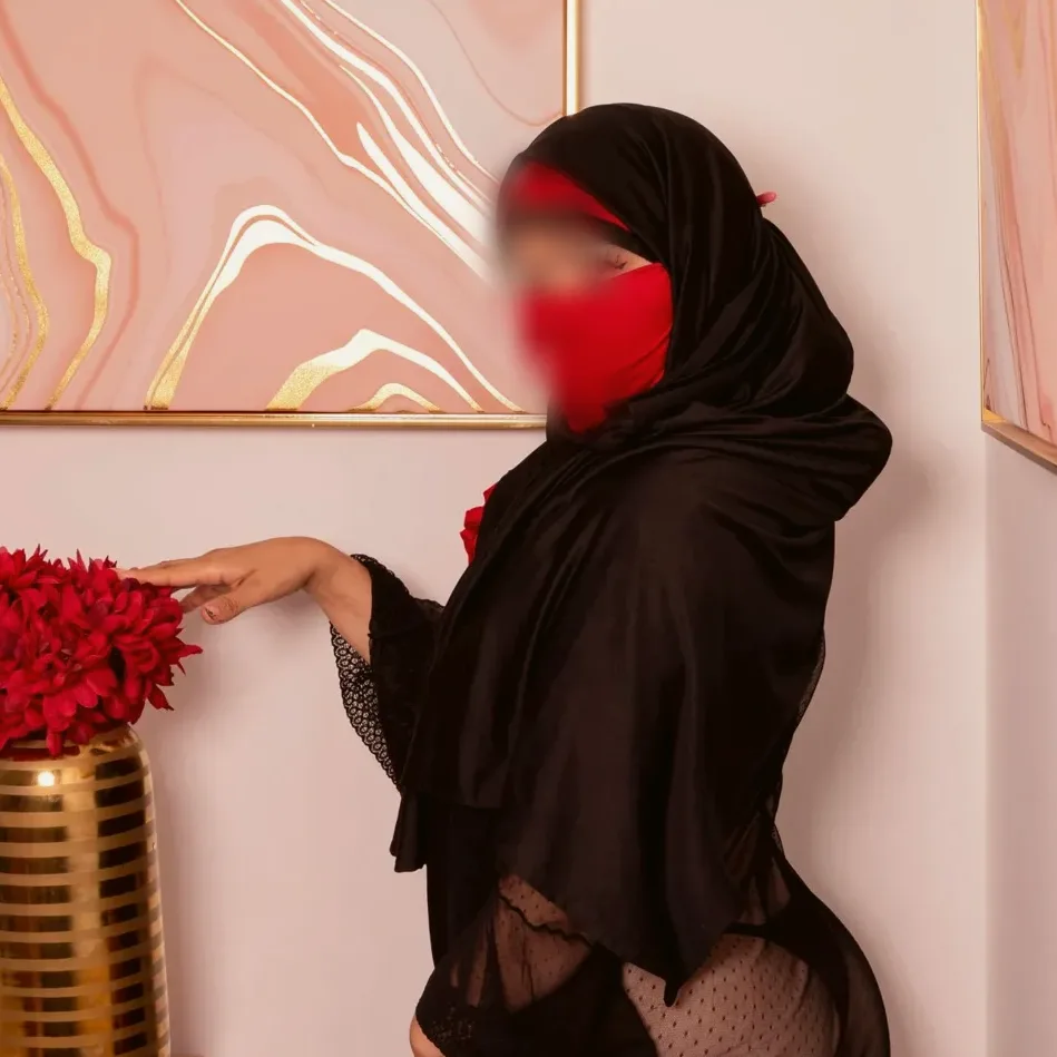 Katrin, 38
